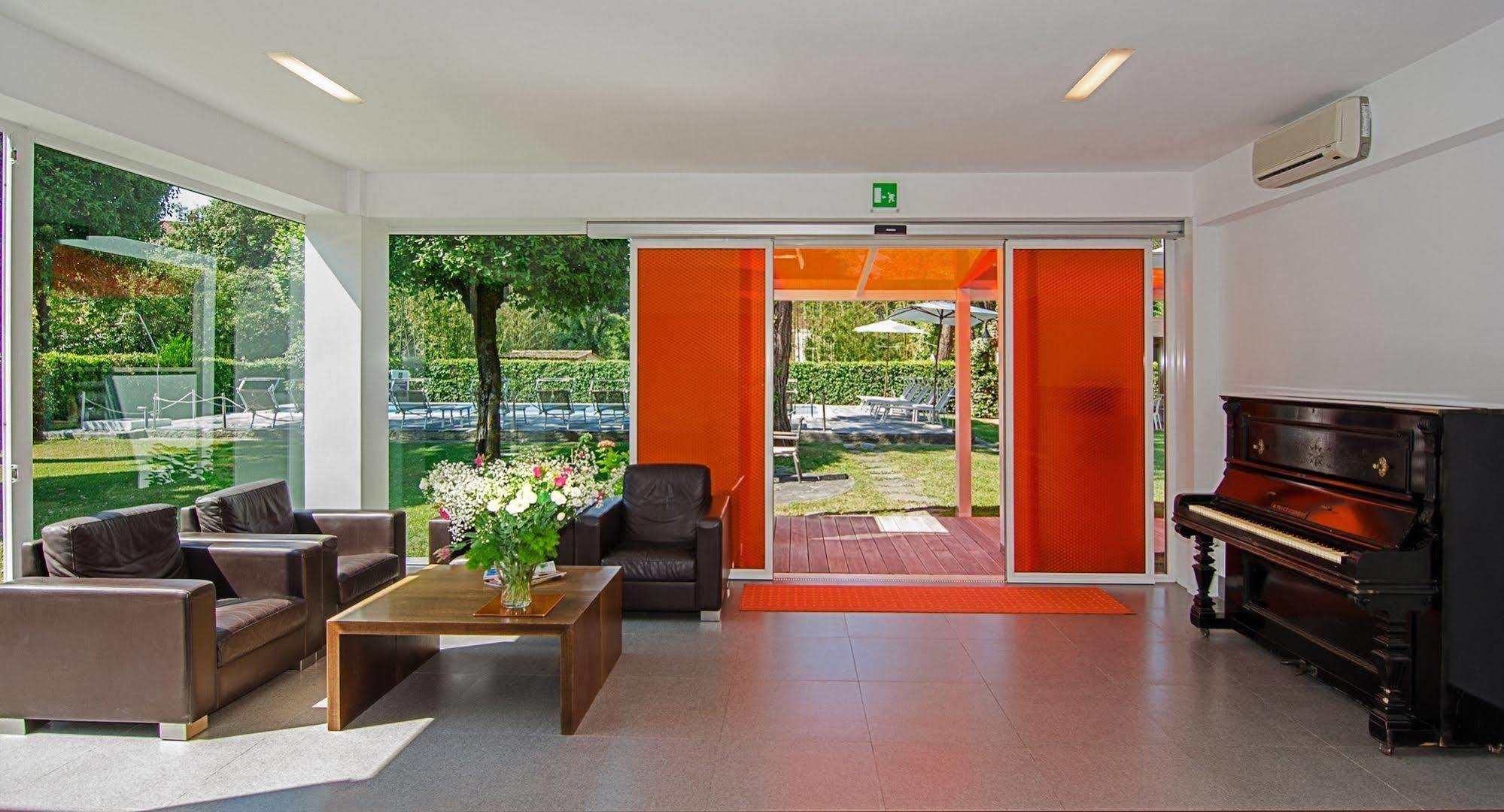 Hotel Hermitage Marina di Massa Exteriér fotografie